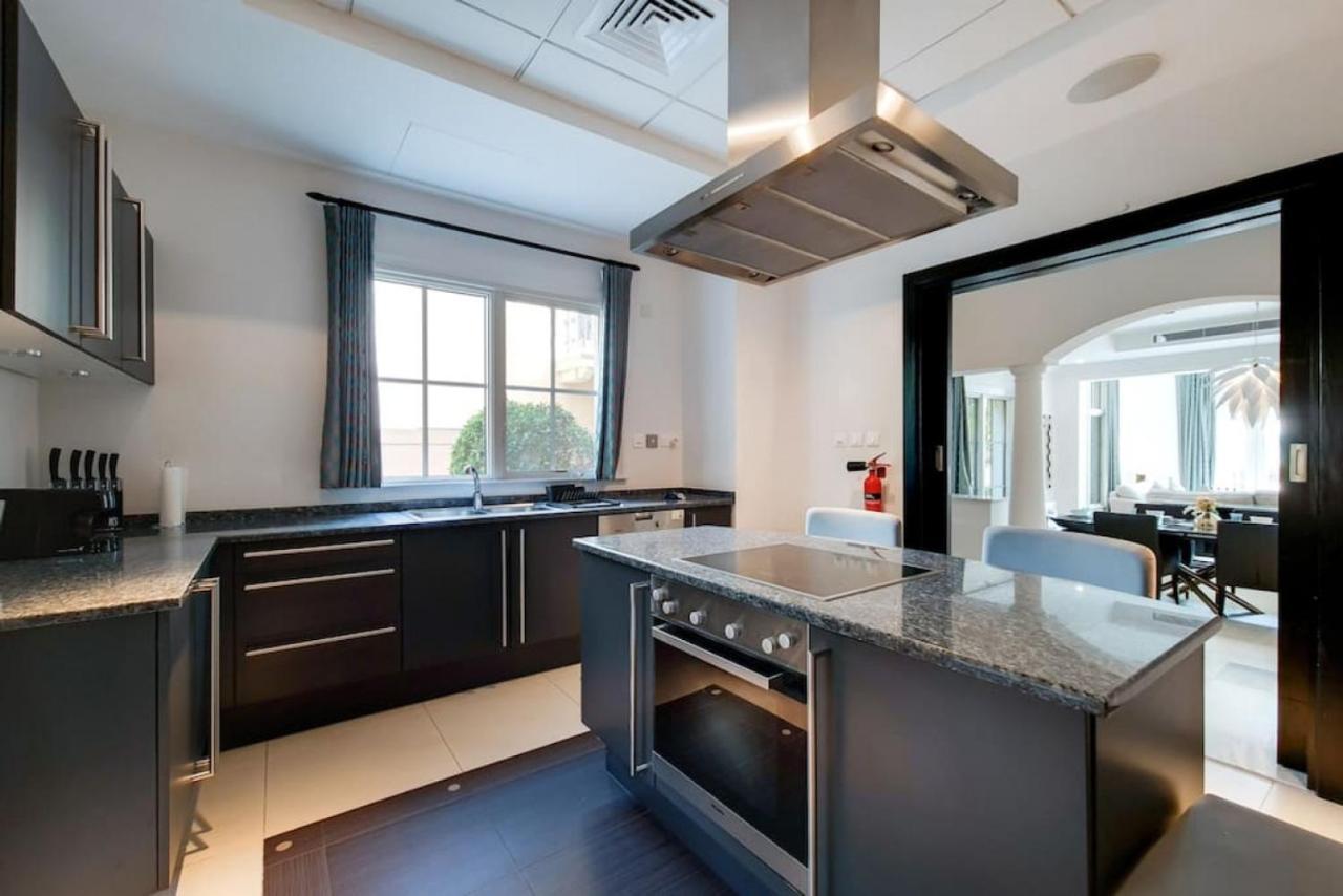 Whispering Pines, Jge - Exquisite Three Bedroom Dubai